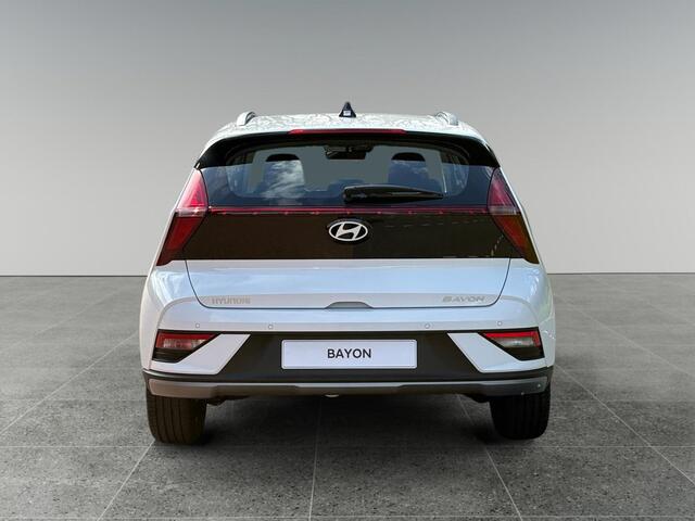 Hyundai Bayon 1.0 T-GDI Comfort | ¤2255 VOORRAADVOORDEEL| APPLE CARPLAY/ANDROID AUTO | ACHTERUITRIJCAMERA | NAVIGATIE |