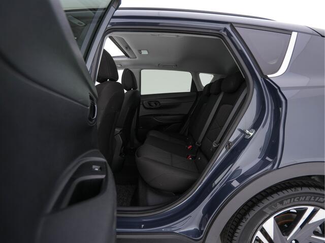 Hyundai Bayon 1.0 T-GDI Premium Sky (INCL.BTW) *PANO | ADAPTIVE-CRUISE | FULL-LED | BOSE-SOUND | BLINDSPOT | DIGI-COCKPIT | HEATED-SPORTSEATS | CAMERA | DAB | KEYLESS | PRIVACY-GLASS | 16''ALU | TOWBAR*