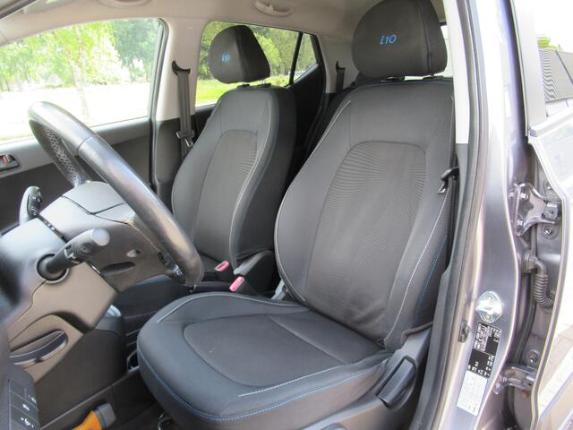 Hyundai I 10 1.0i i-Motion Go! 1e eigen | dealer onderh | Thule fietsenrek | cruise | clima | navi