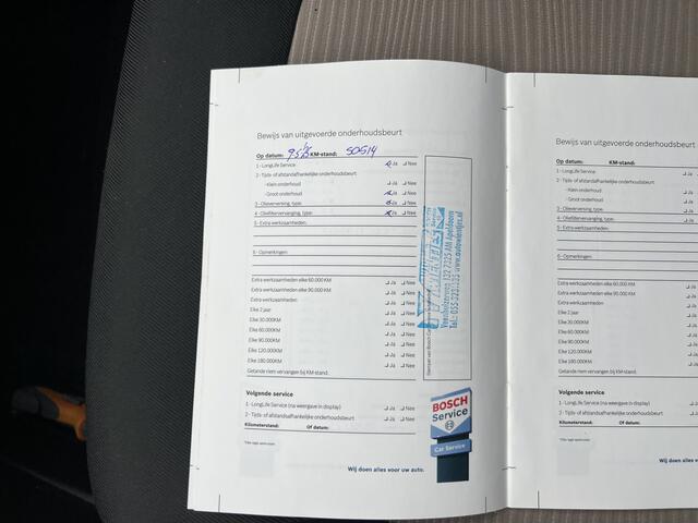 Hyundai I 10 1.0i i-Drive / Centr. Deurvergrendeling / Radio / Bluetooth / NAP / Geen Airco! /