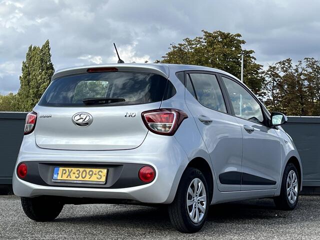 Hyundai I 10 1.0i Comfort | 5-deurs | Cruisecontrol | Airconditioning | Lage kmstand |