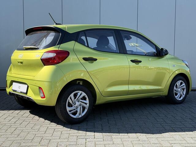Hyundai I 10 1.0 Comfort / VOORRAAD-ACTIE / Navigatie / Airco / Achteruitrijcamera / Parkeersensoren Achter / Elek. Ramen Voor /