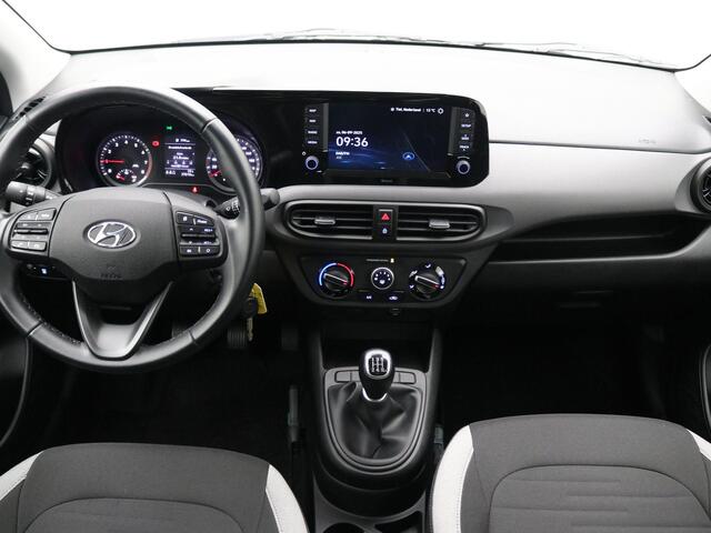 Hyundai I 10 1.0 Comfort Smart 5-zits / Navigatie / Apple Carplay / Achteruitrij Camera / Cruise Control / Airconditioning / 1ste Eigenaar / Historie aanwezig /