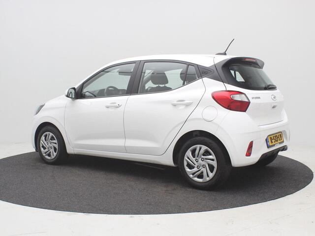 Hyundai I 10 1.0 Comfort Smart 5-zits / Navigatie / Apple Carplay / Achteruitrij Camera / Cruise Control / Airconditioning / 1ste Eigenaar / Historie aanwezig /