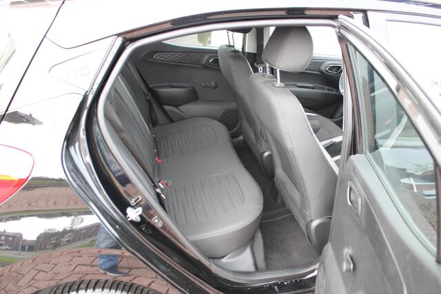 Hyundai I 10 1.0 Comfort 5-zits LAGE KM STAND