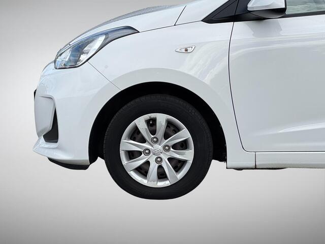 Hyundai I 10 1.0i Comfort Navigation Pack | Apple Carplay/Android Auto | Cruise Control | Airco | Navigatie Full-Map | Elek. Ramen + Spiegels | Rijklaarprijs!