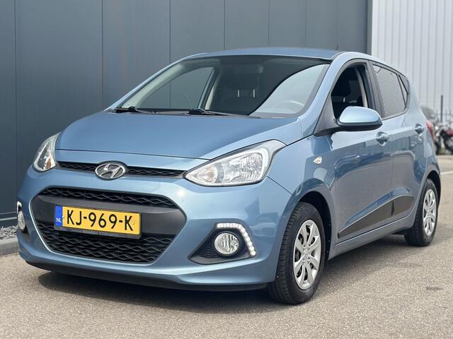 Hyundai I 10 1.0i i-Motion Go! + Fietserdrager
