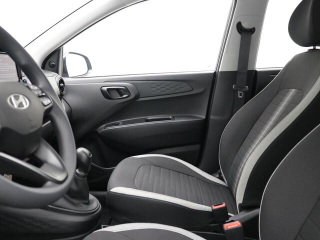 Hyundai I 10 1.0 Comfort / ¤ 800,- Voordeel Op Nieuwprijs / Rijklaarprijs / Navigatie / Cruise Control / Airco /