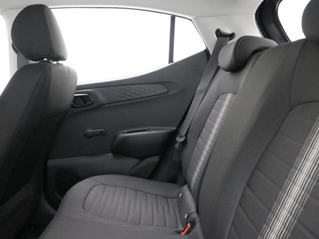 Hyundai I 10 1.0 Comfort / ¤ 800,- Voordeel Op Nieuwprijs / Rijklaarprijs / Navigatie / Cruise Control / Airco /