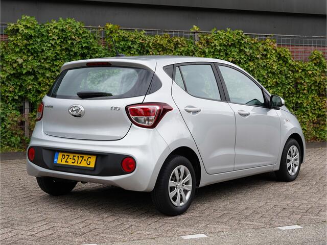 Hyundai I 10 1.0i Comfort Navigatie| Apple Carplay | Android Auto | NAP
