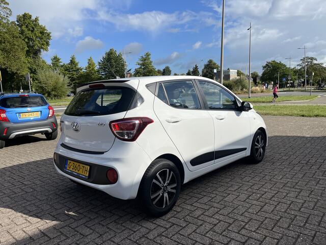 Hyundai I 10 1.0i Comfort Cruise Lmv Airco Bluetooth Nap