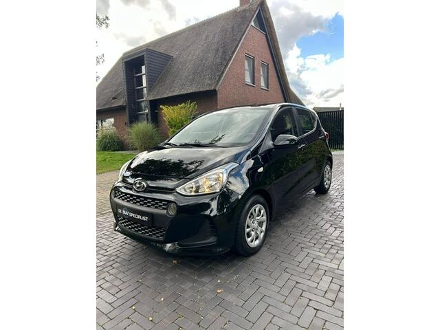 Hyundai I 10 1.0i i-Motion Comfort Plus AUT. SLÉCHTS 38DKM!