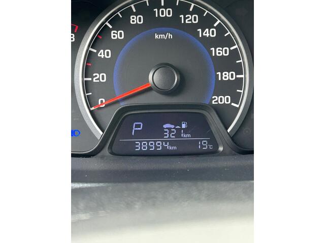 Hyundai I 10 1.0i i-Motion Comfort Plus AUT. SLÉCHTS 38DKM!