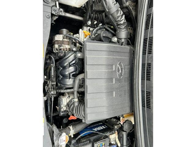 Hyundai I 10 1.0i i-Motion Comfort Plus AUT. SLÉCHTS 38DKM!