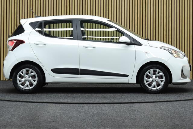 Hyundai I 10 1.0i Comfort | Cruise-control | Apple Carplay & Android Auto | Navigatie | Airco | All-season Banden