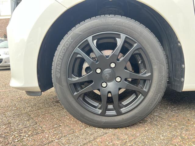 Hyundai I 10 1.0i Comfort RIJKLAARPRIJS, LM velgen, Cruise, Airco.