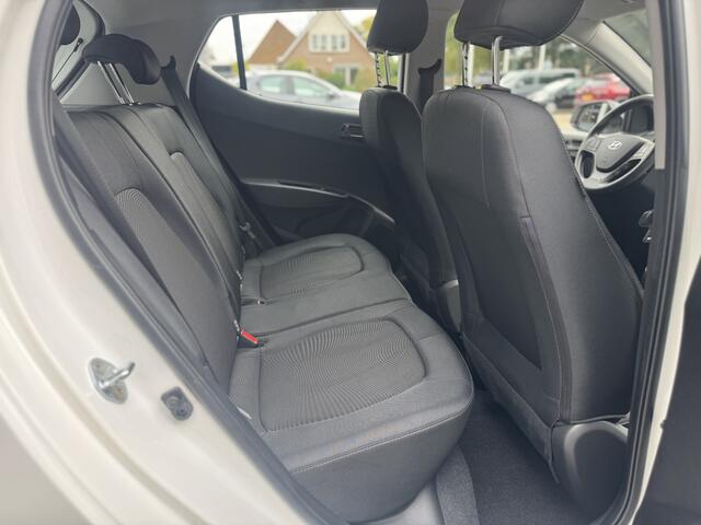 Hyundai I 10 1.0i Comfort Airco, Lichtmetalen velgen , All-in Rijklaarprijs