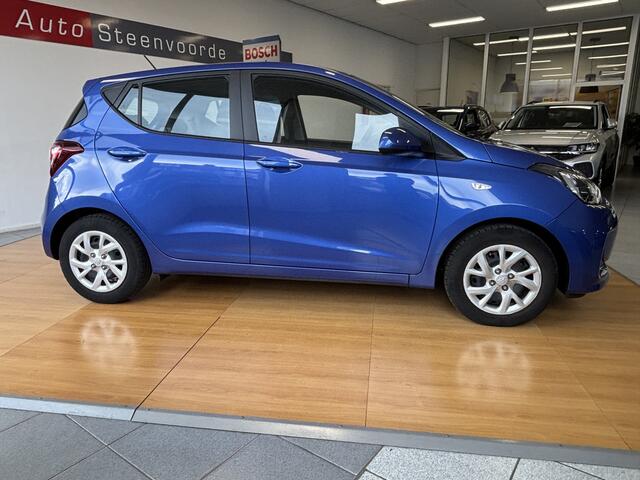 Hyundai I 10 1.0i Comfort * TREKHAAK voor Fietsendrager ! 1e eigenaresse