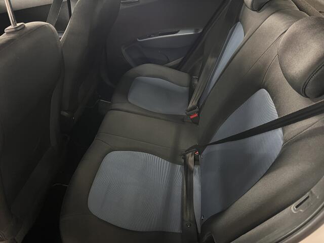 Hyundai I 10 1.0i i-Motion Comfort HX-328-G