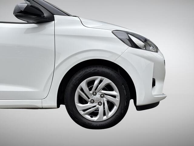 Hyundai I 10 1.0 Comfort | Apple Carplay/Android Auto | Two-Tone Lakkleur | Cruise Control | Airco | Bluetooth Tel. | DAB | Rijklaarprijs!