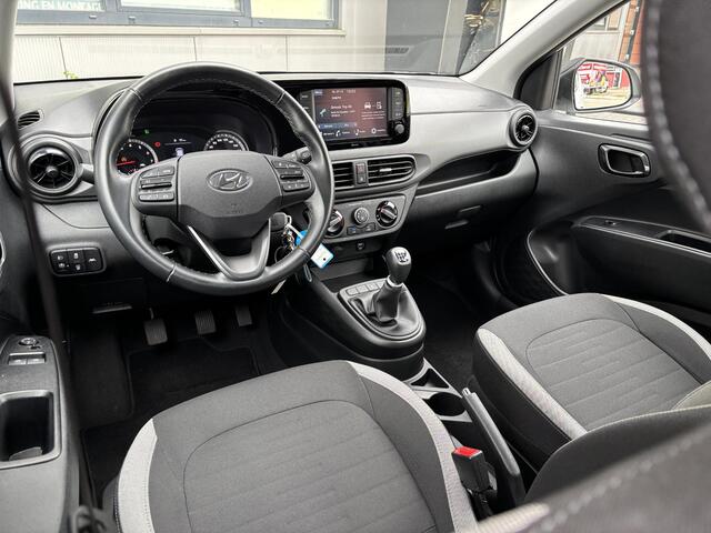 Hyundai I 10 1.0 Comfort | Apple Carplay/Android Auto | Two-Tone Lakkleur | Cruise Control | Airco | Bluetooth Tel. | DAB | Rijklaarprijs!