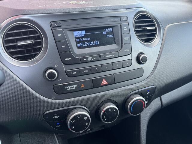 Hyundai I 10 1.0i i-Motion AIRCO / ELEK RAMEN / NL-AUTO