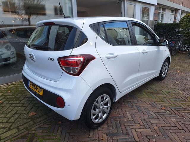 Hyundai I 10 1.0i Comfort /Navi/Apple/Android/Cruise/Pdc/Garantie