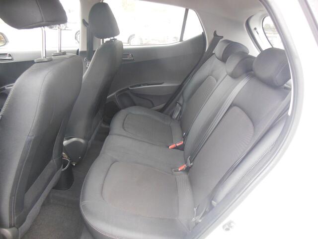 Hyundai I 10 1.0i Comfort 5p. Staat in Hardenberg