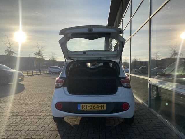 Hyundai I 10 1.0i Comfort | Fietsendrager | Thule |