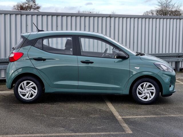 Hyundai I 10 1.0 Comfort 5-zits / ¤1700,- Voordeel/ Rijklaarprijs / Direct Leverbaar / Navigatie / Apple Carplay & Android Auto / Camera /