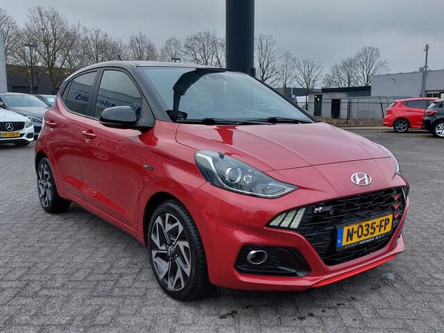 Hyundai I 10 1.0 T-GDI 100pk N Line 5-zits | Origineel NL | Navi | Apple Carplay + Android Auto | Clima | Cruise | Pdc+Camera | Rijstrook+Lichtsensor | Stoelverwarming | Mistlampen | Privacy Glass |16''lm