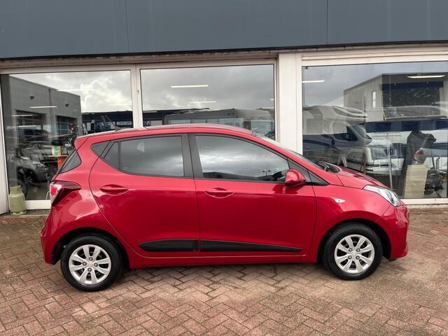 Hyundai I 10 1.0i Comfort Airco Cruise 21.200km!!!!!