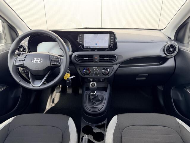Hyundai I 10 1.0 Comfort Limited / Navigatie / Achteruitrijcamera / Airco / Elek. Ramen Voor / Apple Carplay & Android Auto / Bluelink / Incl ¤ 1500,- korting / Prijs is rijklaar /