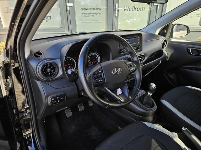 Hyundai I 10 1.0 Comfort 5-zits stoelverwarming. stuurverwarming. cruise control. multifunctioneel stuurwiel.