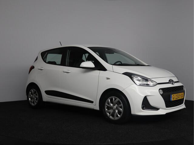 Hyundai I 10 1.0i Comfort | Navigatie | Parkeersensoren |