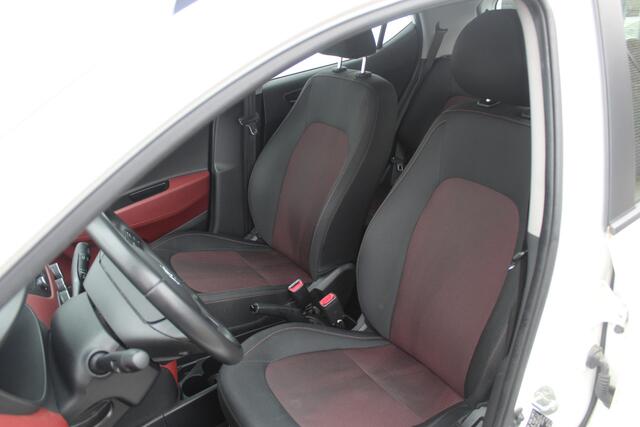 Hyundai I 10 1.0i Comfort 5p. Apple/Android Carplay l Cruise control l Navi l Airco