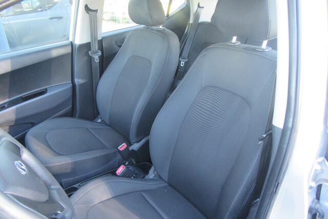 Hyundai I 10 1.0i i-Motion, Airco, 4 Seizoenenbanden