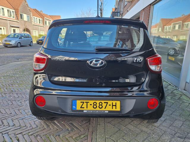 Hyundai I 10 1.0i Comfort /56.000 Km/Navi/Cruise/1e Eig/Apple/Android/Garantie