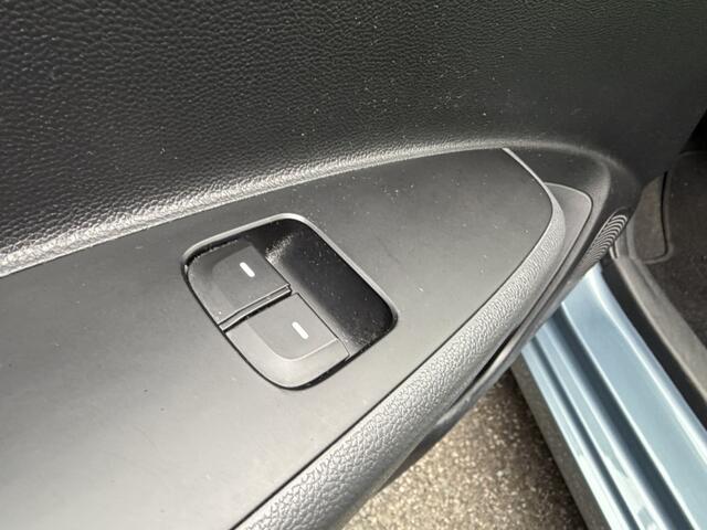 Hyundai I 10 1.0i i-Motion Comfort / Airco / Dealer-OH / NAP