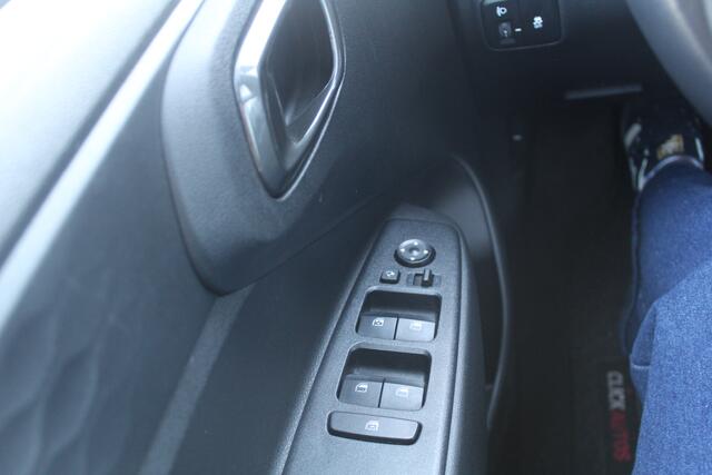 Hyundai I 10 1.0 Comfort Smart 5-zits Achteruitrijcamera l Applecarplay/ Androidauto l Elek. ramen