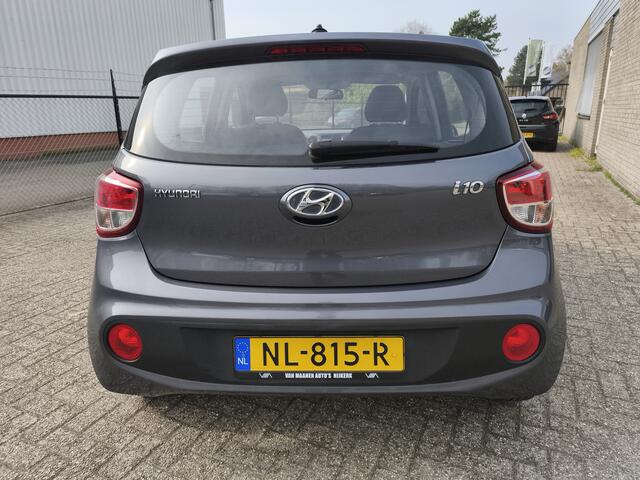 Hyundai I 10 1.0i Go! ,Navigatie, Climate control, Cruise control