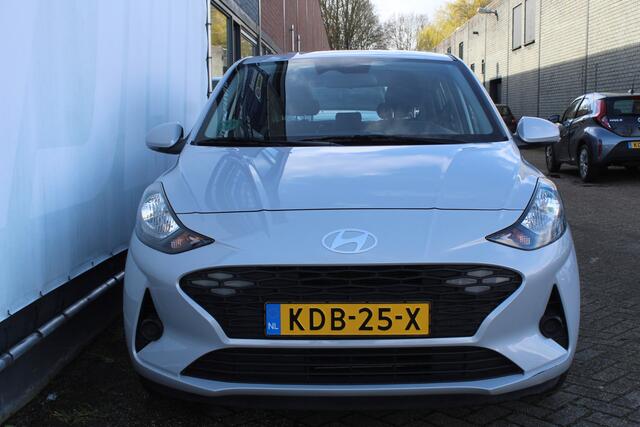 Hyundai I 10 1.0 Comfort 5-zits Achteruitrijcamera l Apple carplay/ Androidauto l Elek. ramen