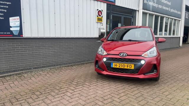 Hyundai I 10 1.0i Premium,Cruise, Navi, PDC, Stoelverwarm