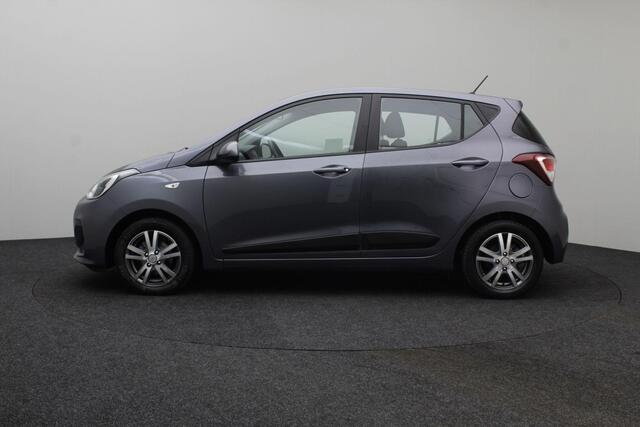 Hyundai I 10 1.0i Comfort 2018 | 1e Eigenaar | Cruise Control | Trekhaak | Lichtmetalen Velgen | Stuurwiel Bediening | Boekjes | 2 Sleutels | Nationale Autopas