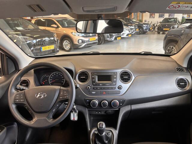 Hyundai I 10 1.0i Comfort * NL AUTO (NAP) * * AIRCO * CRUISE