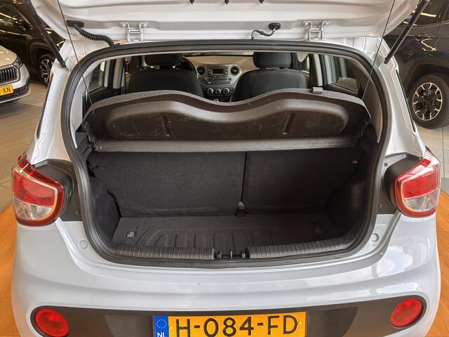 Hyundai I 10 1.0i Comfort * NL AUTO (NAP) * * AIRCO * CRUISE