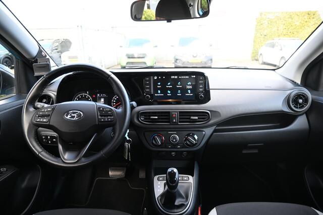 Hyundai I 10 1.0 Premium | AUTOMAAT | STUUR/STOELVERWARMING | CAMERA | NAVI | CRUISE CONTROL | AIRCO | PDC | LMV
