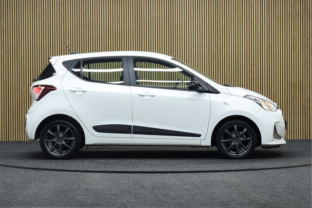 Hyundai I 10 1.0i Comfort | Cruise-control | Apple Carplay & Android Auto | Airco | Navigatie