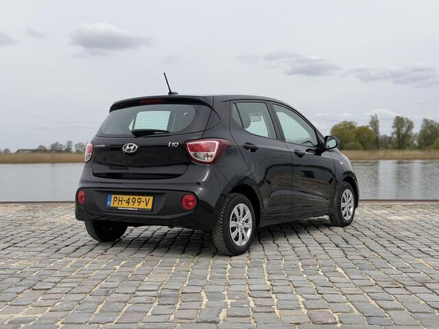 Hyundai I 10 1.0i Go!|Bluetooth|Cruise|Navi|Clima