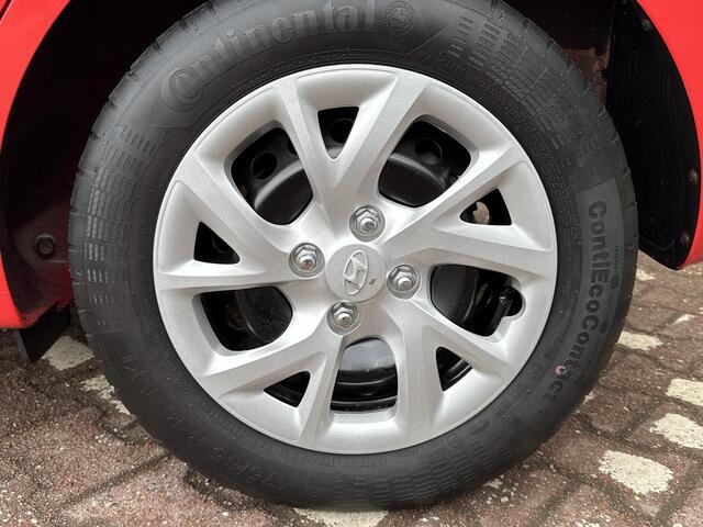 Hyundai I 10 1.0i Comfort Incl 12 maanden BOVAG garantie